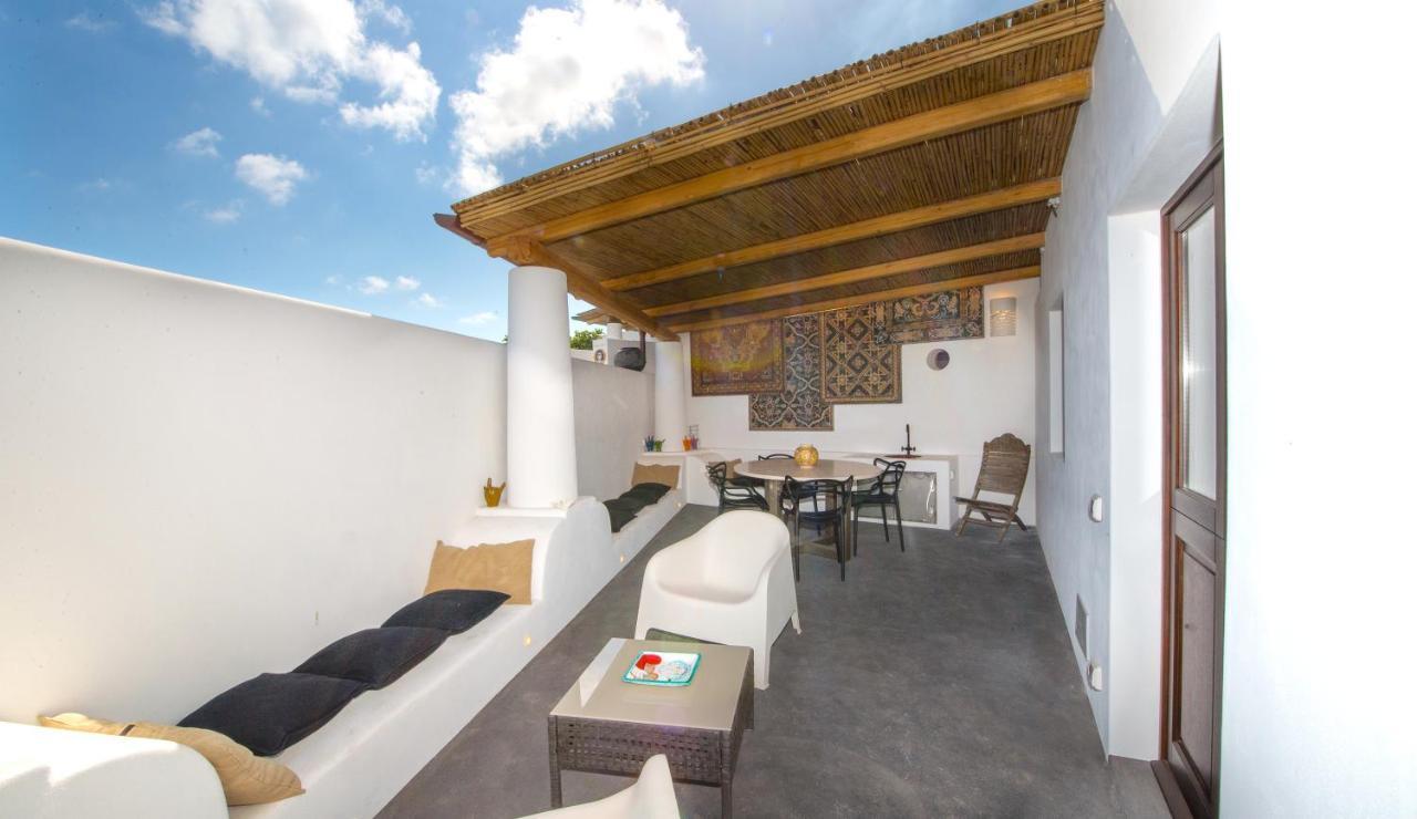 Casa Due Lune ストロンボリ エクステリア 写真